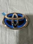 New Oem Toyota Camry Prius Hilghlander Rear Trunk Emblem 75403-48010. Fixed Price $15.00.