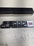 Gm 8305062 Front Fender Side Mldg Plate 1981-1987 Sierra Classic 1500 Nos. Fixed Price $75.00.