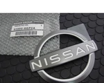 Nissan Genuine RZ34 Front Bumper Logo Emblem Rad Gril 62890-6GP0A #N2. Fixed Price $41.96.