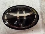2017-2022 Toyota Front Emblem 53141-33130 Oem. Fixed Price $65.00.