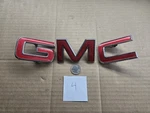 Gmc Oem Jimmy Sonoma Canyon Front Grille Letter Emblem Badge Logo Set 15629956. Fixed Price $49.99.