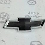 2016 22 Chevrolet Camaro Front Grille Black Bowtie Emblem Assembly Oem 84690309. Fixed Price $62.99.