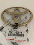 New Toyota Land Cruiser J100 Rear Gold Logo Emblem 75471-60040. Fixed Price $32.95.