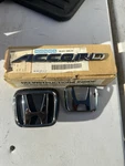 1998-2000 Honda Accord Sedan Oem Black Chrome Emblem Kit. Fixed Price $450.00.