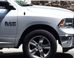 Emblema De Ram 2500. Fixed Price $19.99.