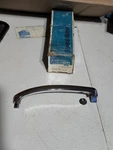 1973 74 Olds Vista Custom Cruiser Lh Upper Front Fender Molding Trim 231573 Gm. Fixed Price $24.00.