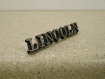 1975 Lincoln Emblem #D5VB-60425500-AA. Fixed Price $17.95.