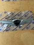 New 2014 2016 Hyundai Genesis Mark Assembly Hood Top Emblem Oem 86320 B1400. Fixed Price $38.75.