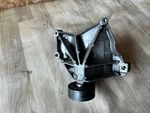 Jaguar Xf X250 2013-2015 Oem 2.0 4-CY Compressor Bracket Mount. Fixed Price $61.41.