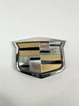 Cadillac Gm Oem 04-09 Srx Grille Emblem 25765149 Used Faded. Fixed Price $11.39.