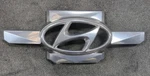 86300-S8CB0 Used Hyundai Palisade Calligraphy Front Grille Emblem With Surround.. Fixed Price $175.00.