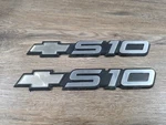 1994 1995 1996 1997 1998 1999 -2004 Chevy S10 Door Side Rear Tailgate Emblem Oem. Fixed Price $19.95.