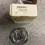 Nos Brand New Oem 2005-2007 Buick Lacrosse Front Grille Emblem 10341582. Fixed Price $45.00.