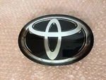 Toyota Radiator Grille Emblem 53141-30120 Land Cruiser Prado Majesta. Fixed Price $268.78.