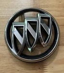 2010-2013 Buick Lacrosse Allure Oem Front Emblem Assembly 20845245. Fixed Price $25.49.
