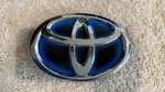 Toyota Camry Highlander Prius Genuine Front Emblem 75311-47011 75310-33010 Oem. Fixed Price $30.00.