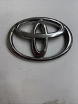 Toyota Highlander Front Grille Badge Emblem Logo 75311-00020 *. Fixed Price $21.99.