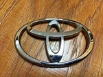 Toyota Front Grille / Trunk Chrome Emblem Oem Logo Badge 7985. Fixed Price $17.99.