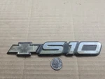 Chevy Oem 1994-2004 S-10 Chrome Door Emblem Badge Logo Nameplate 15629983. Fixed Price $13.99.