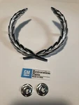 1971 - 1978 Fleetwood & Deville Trunk Wreath Emblem 72 73 74 75 76 77. Fixed Price $43.50.