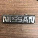 Original Nissan 720 Pickup Truck Badge Grille Front 62891-62W00. Fixed Price $29.99.