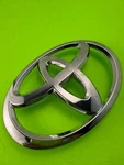 00 Toyota Front Grille Chrome Emblem 90975 02188. Fixed Price $17.00.
