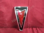 Nos Oem Pontiac Bonneville Se Front End Grille Silver Emblem Ornament 1992 - 93. Fixed Price $24.99.