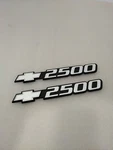 99-07 Chevrolet Silverado 2500 Door Emblem Oe Bowtie 15114051 ((pair)). Fixed Price $62.99.